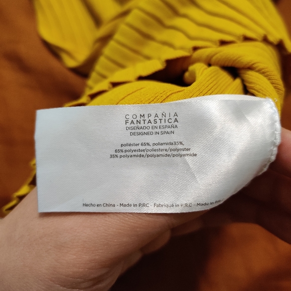Compañia Fantastica Ribbed Yellow Blouse - Size Large - Picture 4 of 4